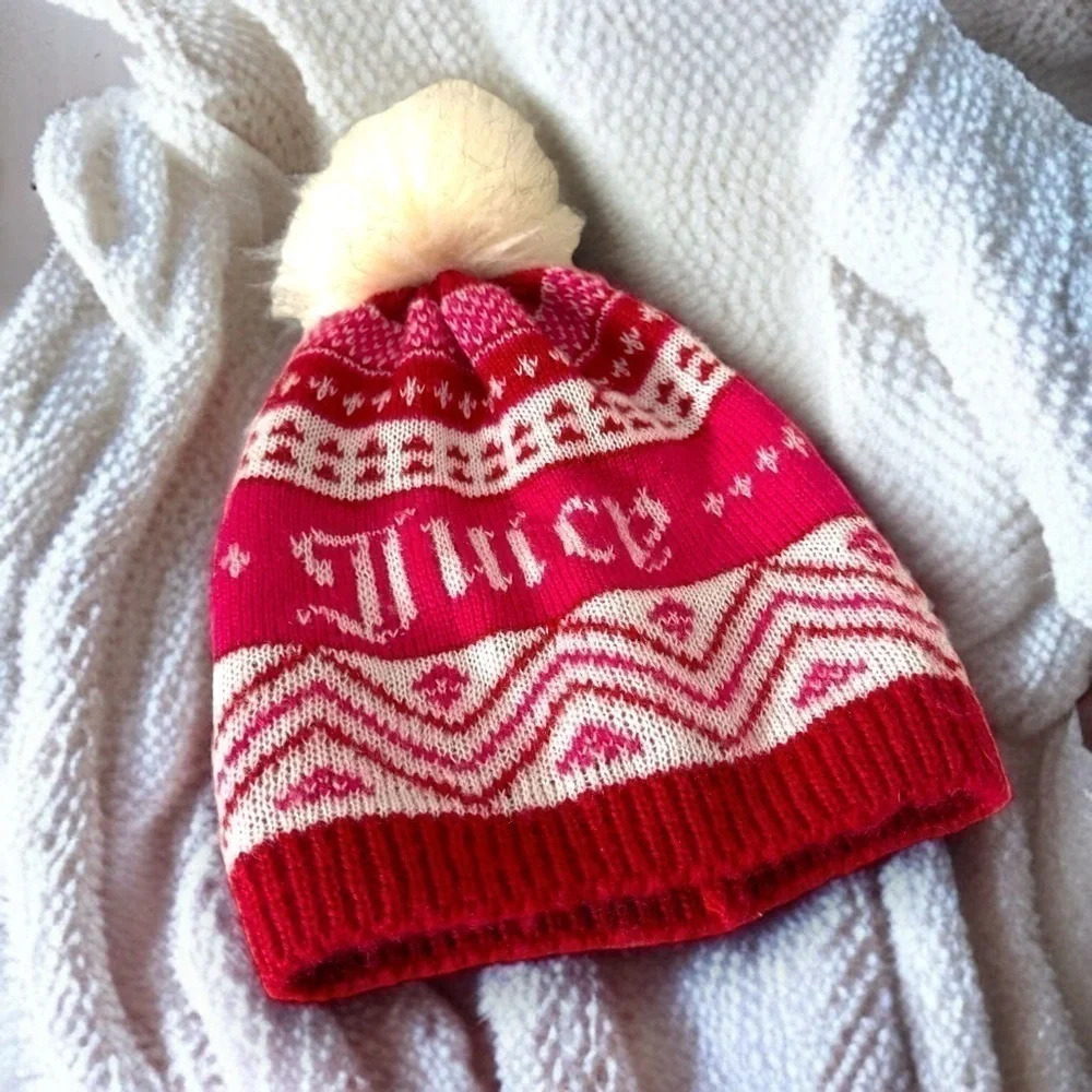 Juicy couture adorable pink knit hat with Pom Pom - Picture 1 of 5